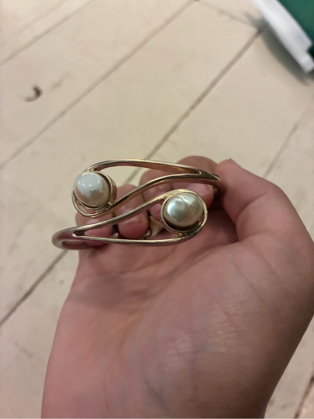 RLM SOHO Vintage-Style Gold-Tone Bypass Cuff Bracelet